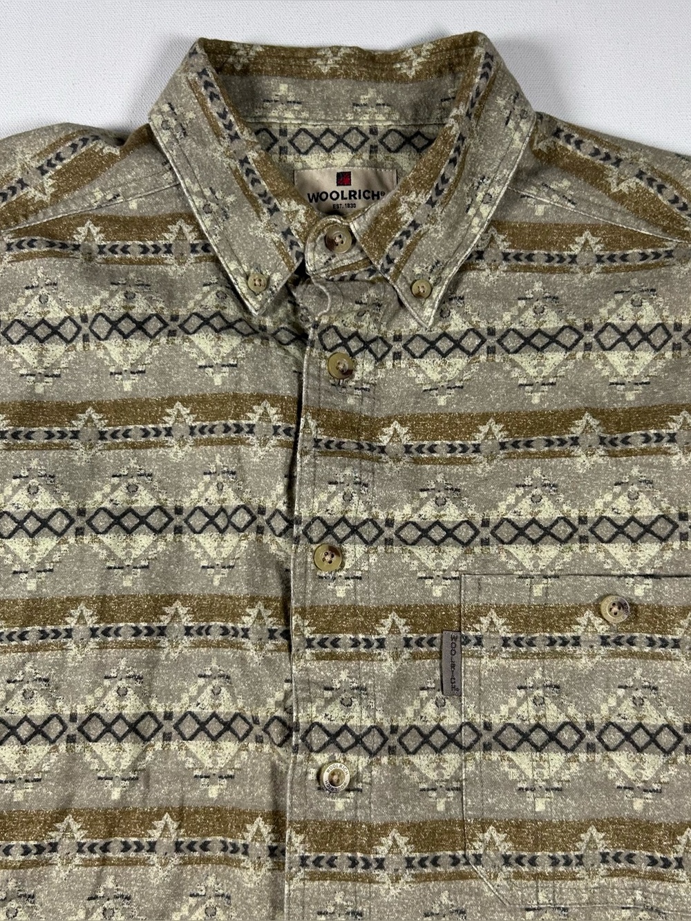 Woolrich Mens M Southwestern Aztec Cotton Button Down Flannel Shirt Desert Beige